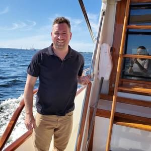 Meet your Posher, Jonathan